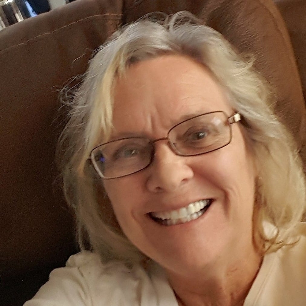 Meet your Posher, Linda